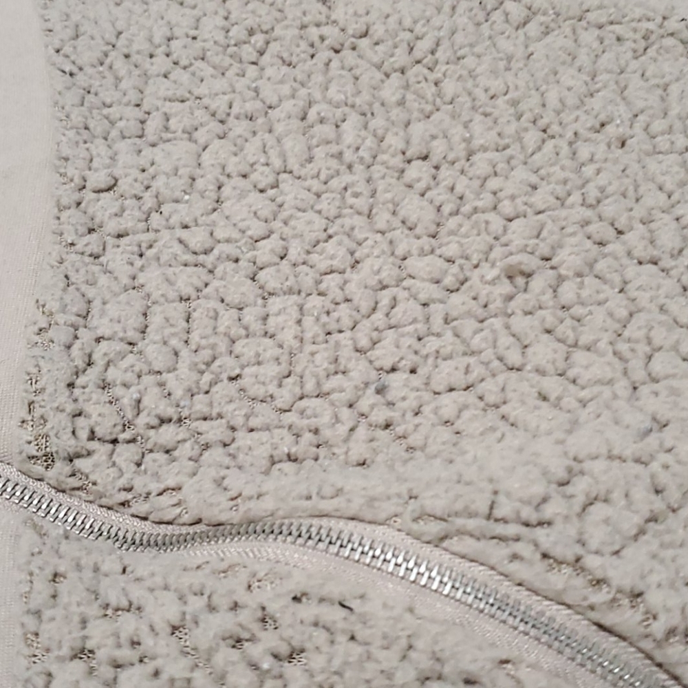 Sweater - Picture 2 of 4